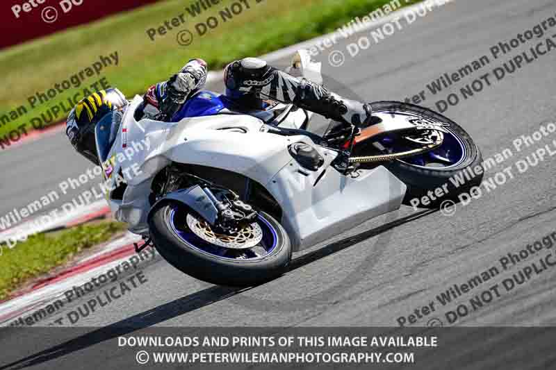donington no limits trackday;donington park photographs;donington trackday photographs;no limits trackdays;peter wileman photography;trackday digital images;trackday photos